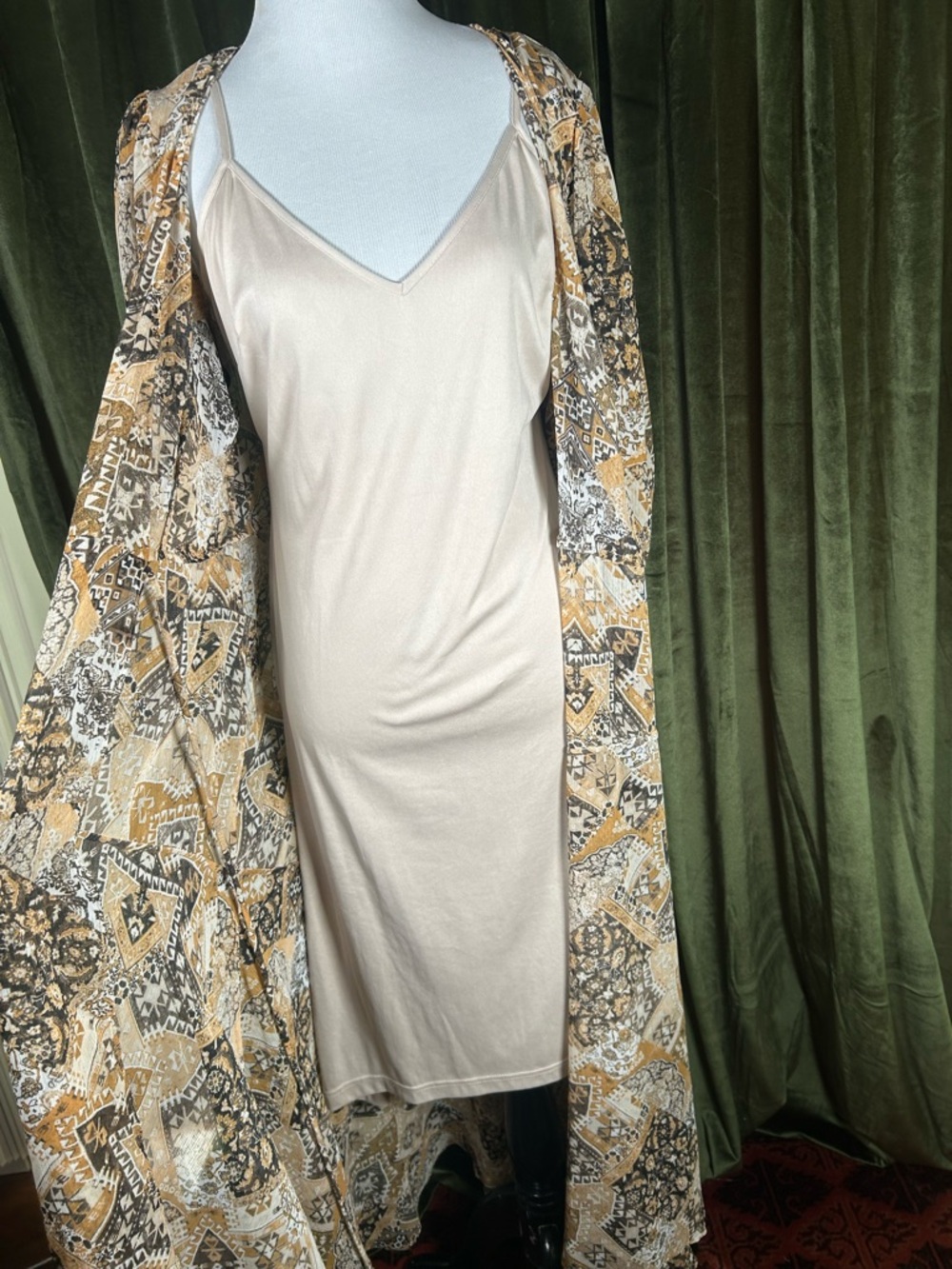 Calvin Klein Chiffon Bohemian Patchwork V-Neck Maxi Dress with Slip - Picture 5 of 6